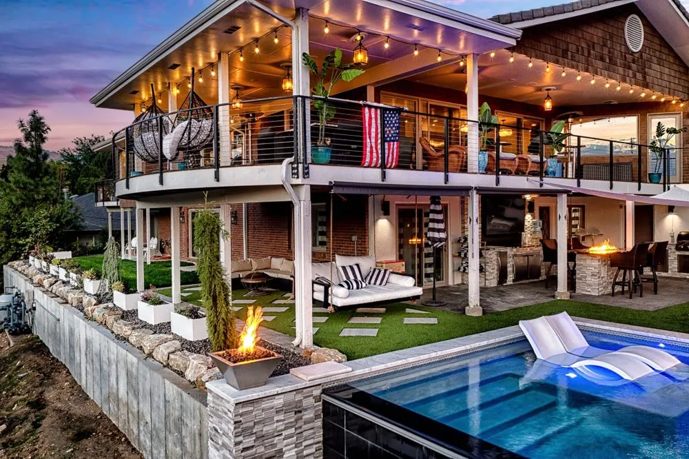 Top-rated lawn mowing service in Boise, ID - Art of the Earth