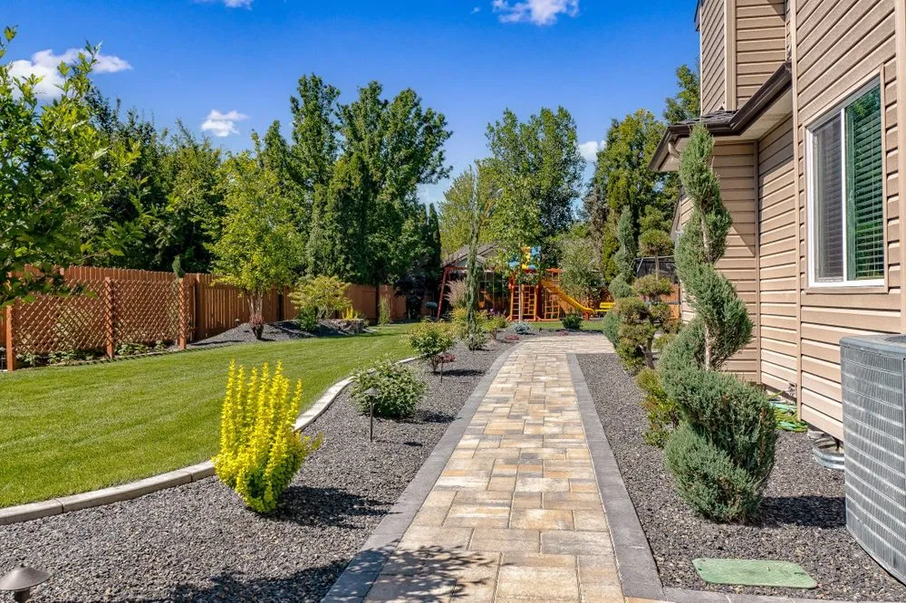 Custom residential landscaping in Boise, ID - Art of the Earth