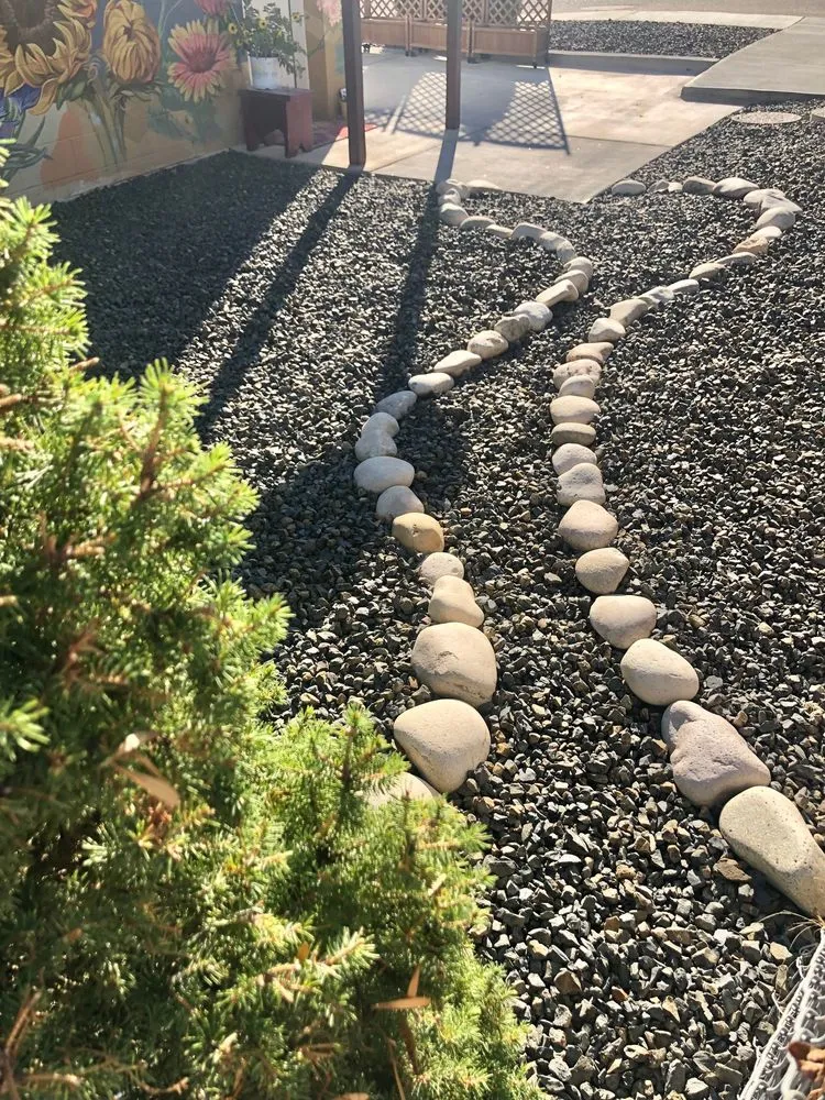 Reliable yard maintenance in Boise, ID - Art of the Earth