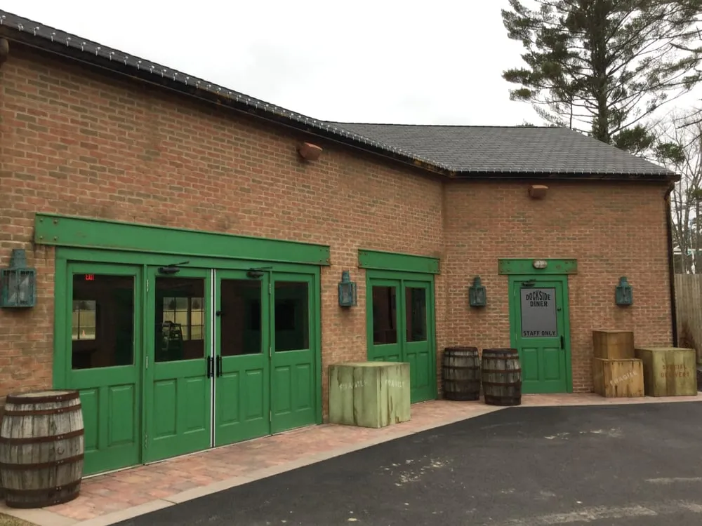 Top-rated garden landscaping for year-round maintenance across Acushnet, MA - Art Stonework Construction