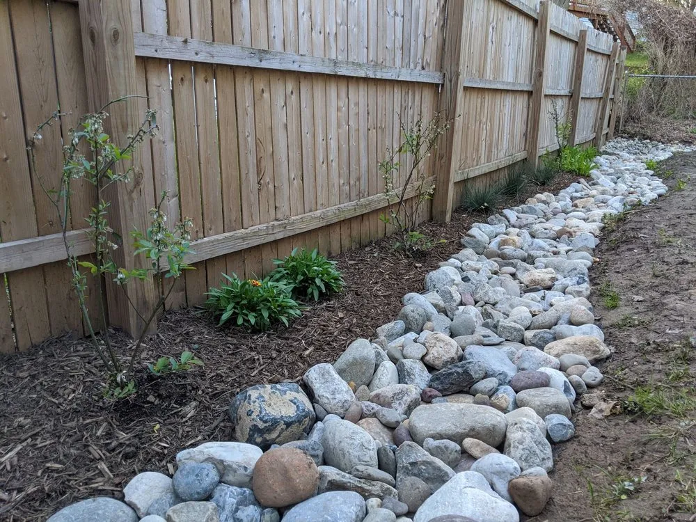 Trusted yard cleanup service for year-round maintenance across Kensington, MD - Arterra Landscapes