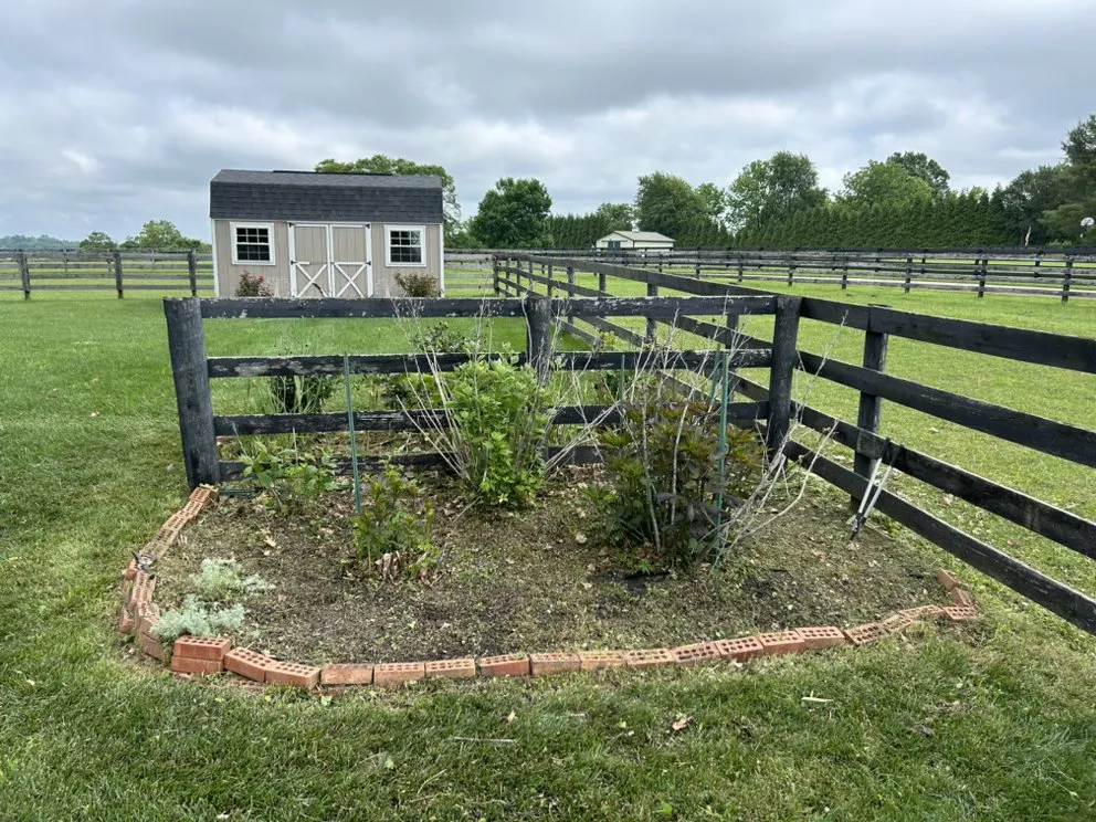 Top-rated landscaping services in Shelbyville, KY by Artful Acres Landscaping