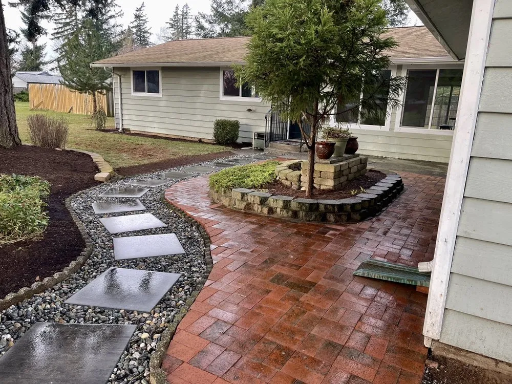 Custom lawn mowing service in Burlington, WA by Artful Landscape