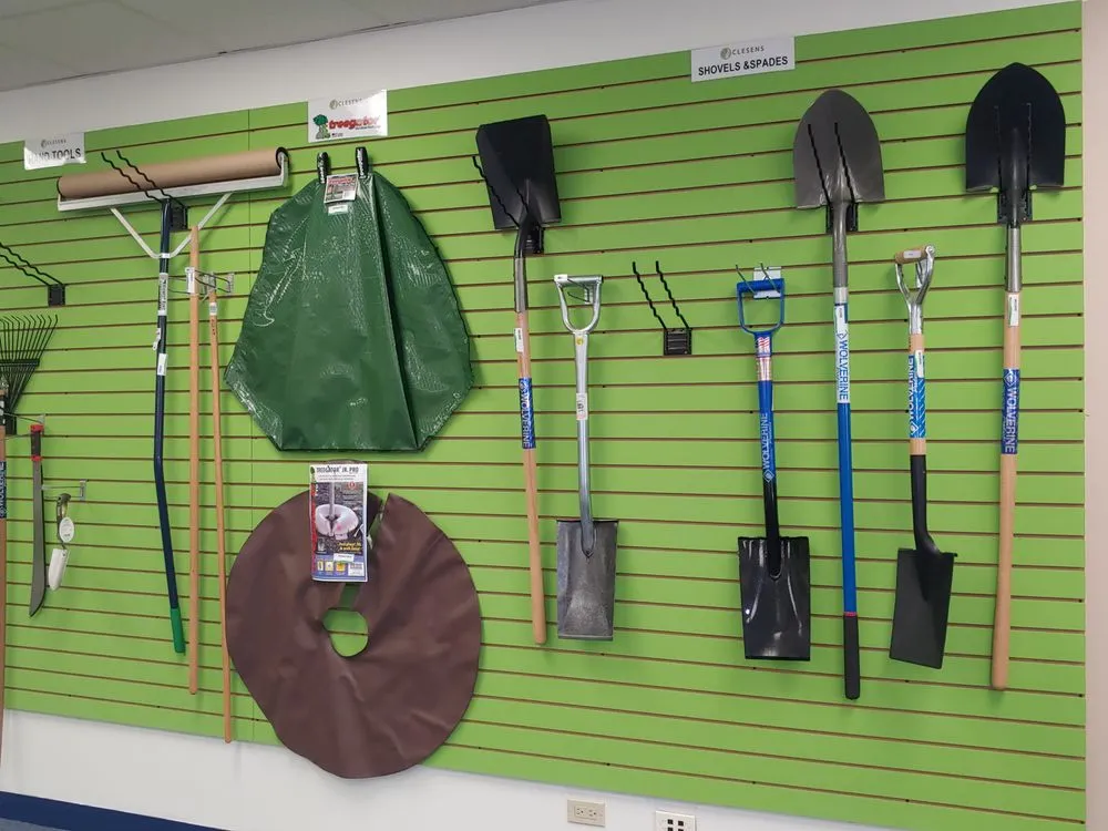 Affordable residential landscaping experts serving Lincolnshire, IL - Arthur Clesen Inc.