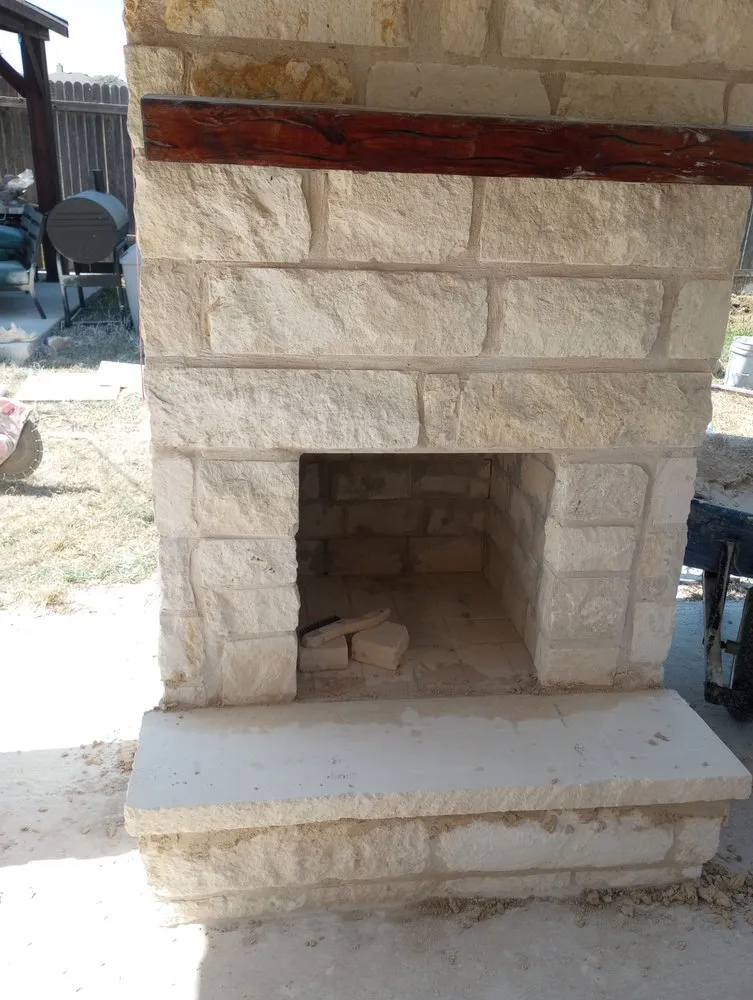 Trusted yard cleanup service in Austin, TX by Arthur's Landscaping