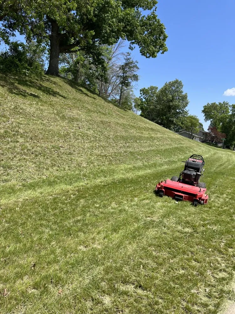 Top-rated landscape design in CEDAR RAPIDS, IA - Artic Lawns Solutions