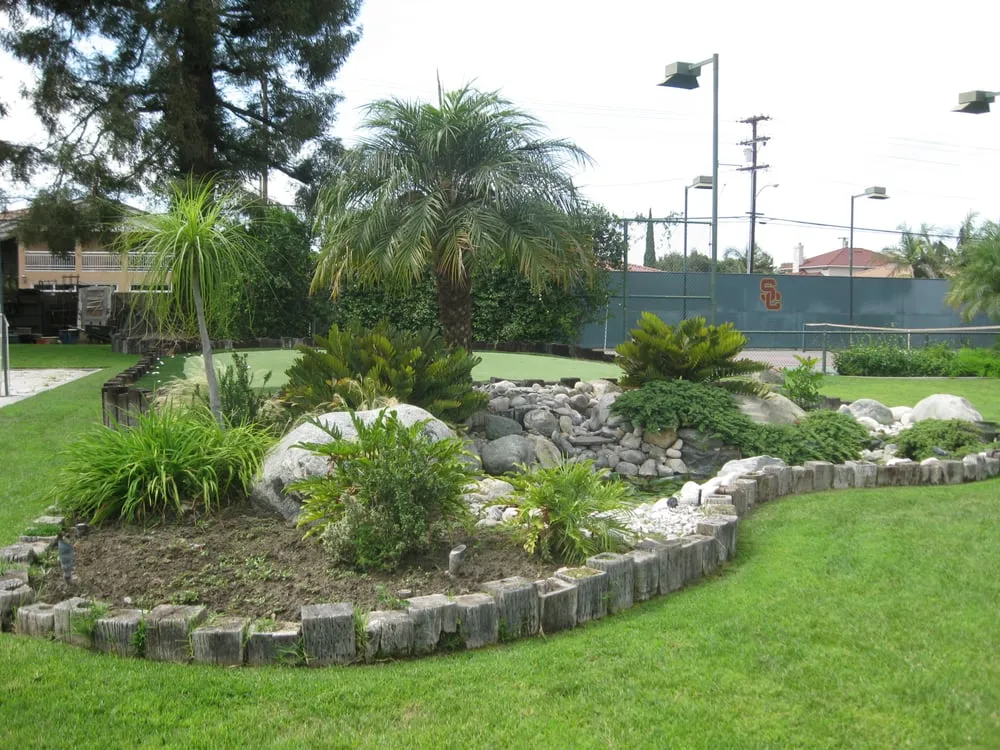 Top-rated landscaping services in Downey, CA by Articulate Landscape