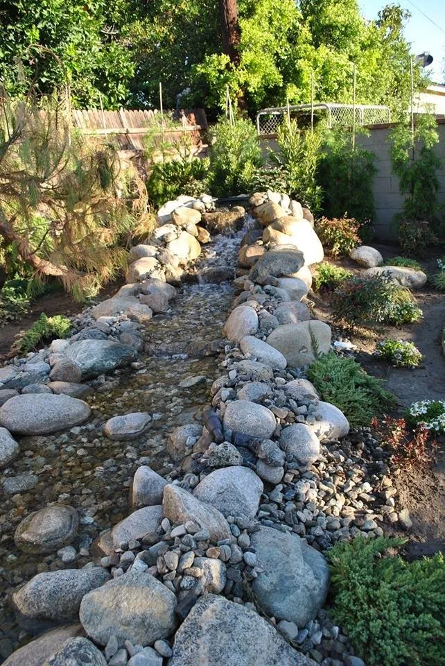 Custom garden landscaping in Downey, CA by Articulate Landscape