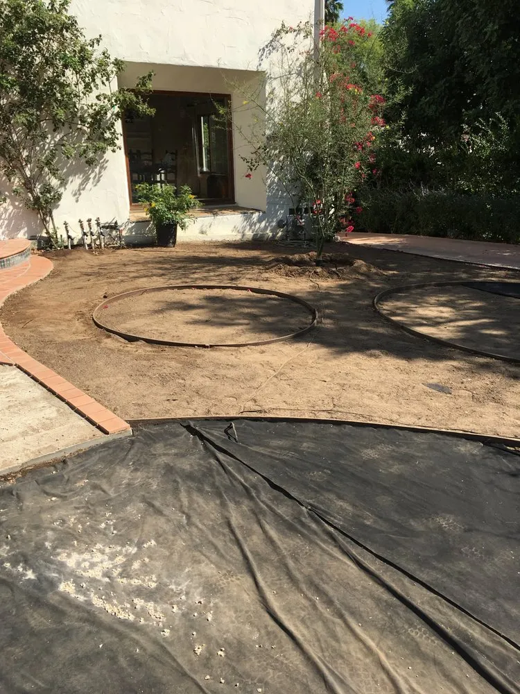 Affordable lawn care service in Altadena, CA by Artie Aguayo Landscape