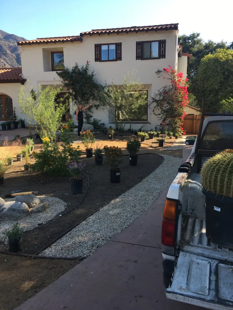 Trusted yard cleanup service in Altadena, CA by Artie Aguayo Landscape