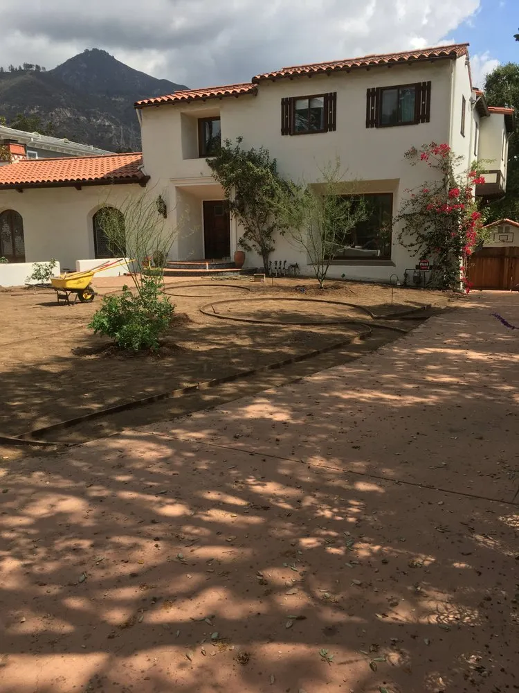 Professional landscaping services experts serving Altadena, CA - Artie Aguayo Landscape
