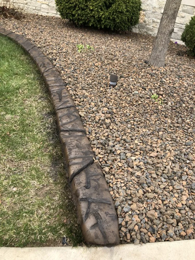 Expert yard cleanup service in South Bend, IN by Artisan Curbing