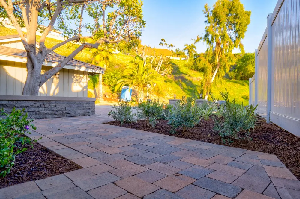 Professional yard cleanup service in Orange, CA - Artisan Landscape Design