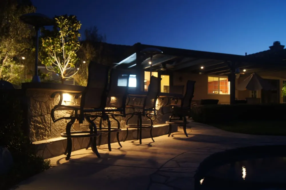 Affordable yard maintenance experts serving Lake Elsinore, CA - Artisan Light & Landscape