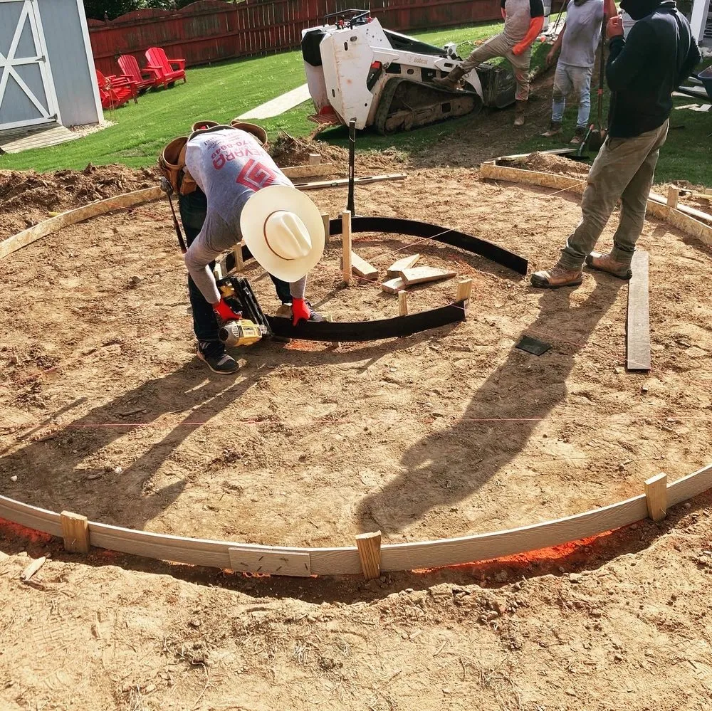 Professional outdoor landscaping experts serving Lawrenceville, GA - Artisan Scapes