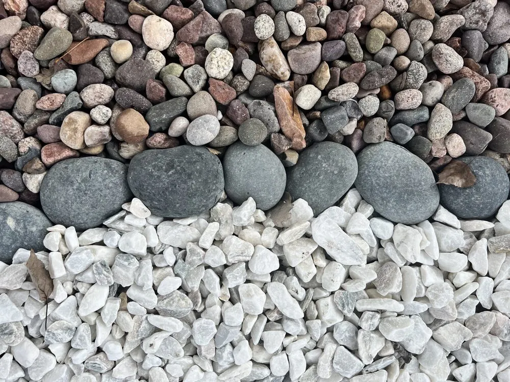 Custom landscape design in Springfield, IL - Artisan Stone Products