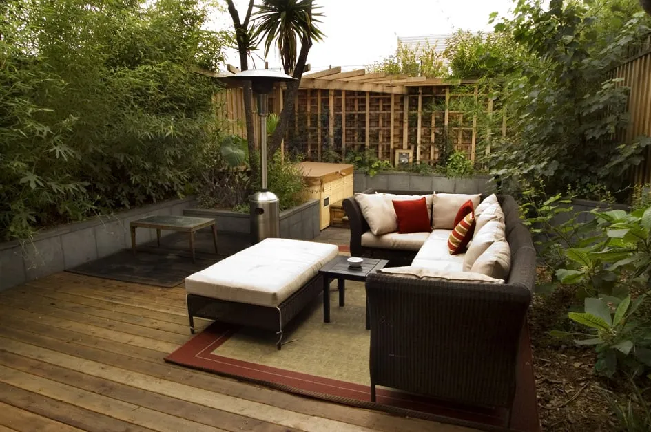 Top-rated lawn mowing service for homes across San Francisco, CA - Artisans Landscape