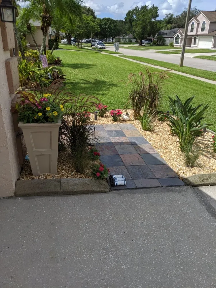 Reliable lawn care service near you in Longwood, FL by Artiscape