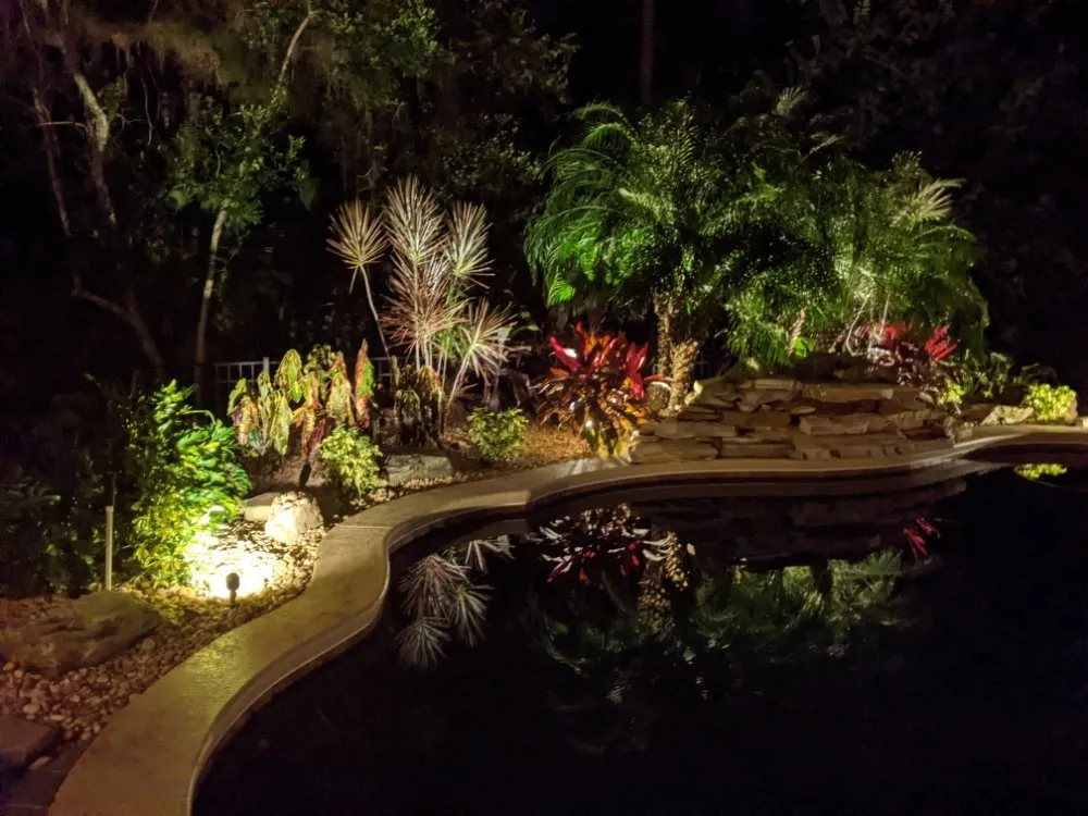 Custom lawn mowing service experts serving Longwood, FL - Artiscape