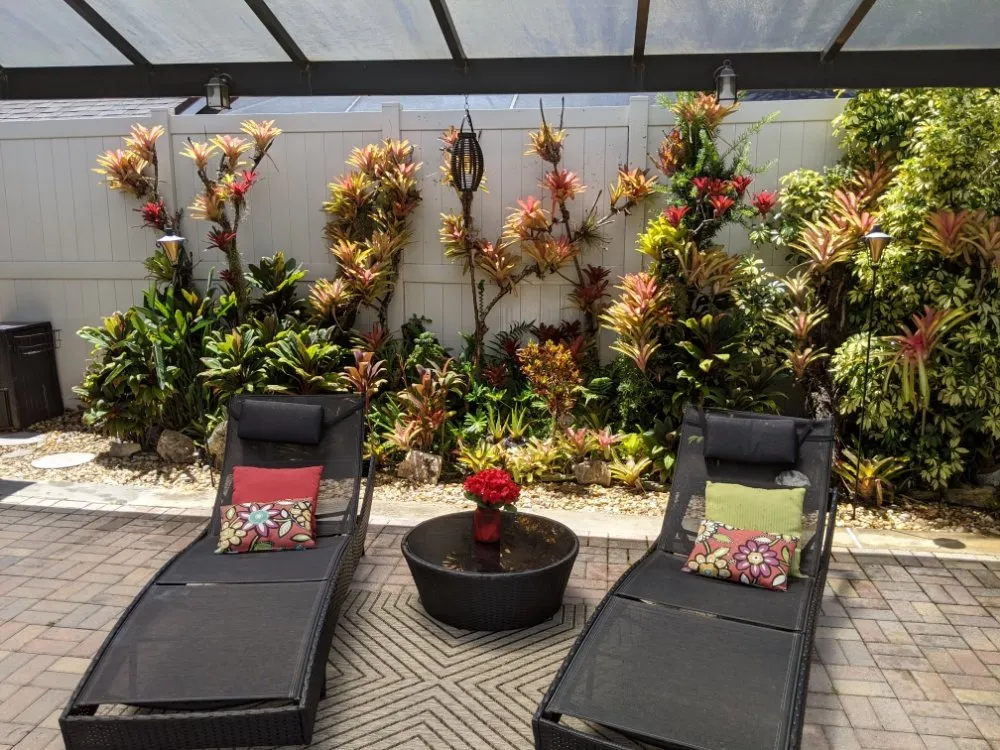 Local garden landscaping for residential properties in Longwood, FL by Artiscape