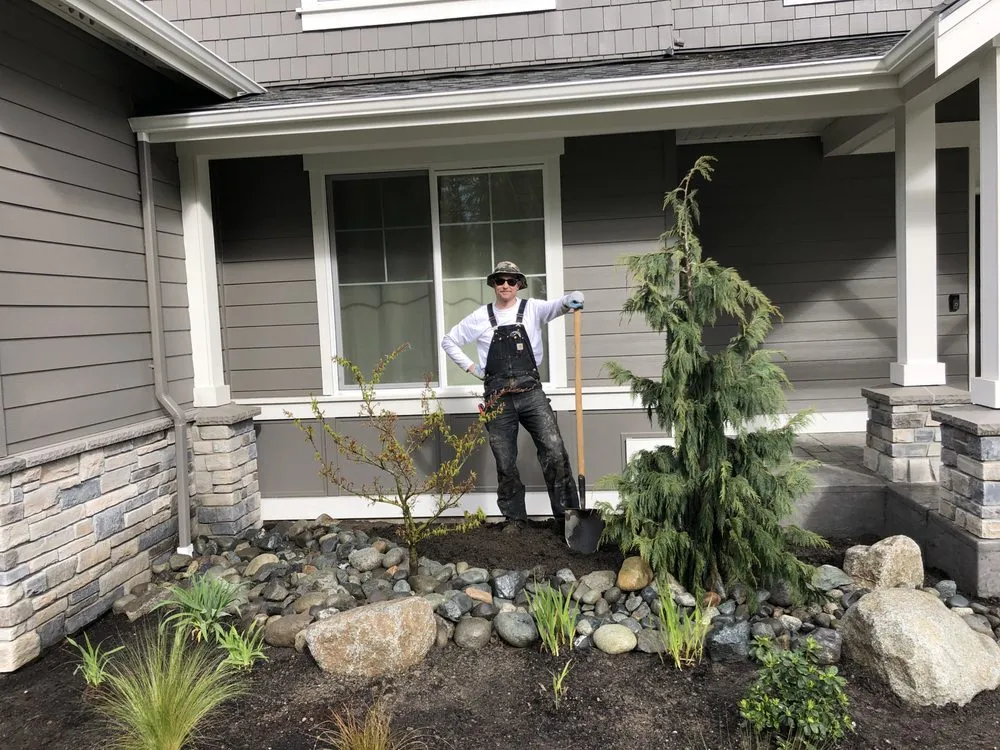 Affordable outdoor landscaping near you in Snohomish, WA by Artist Touch Landscaping