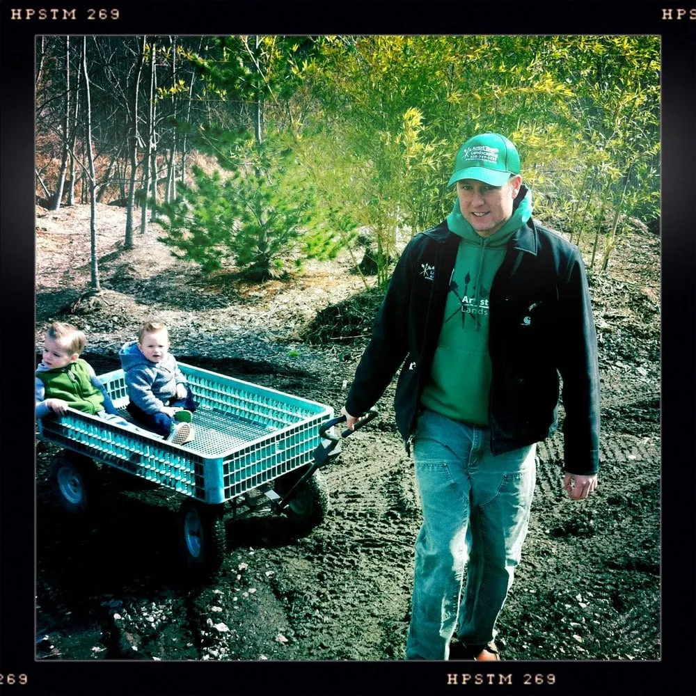 Reliable landscaping services for year-round maintenance across Snohomish, WA - Artist Touch Landscaping