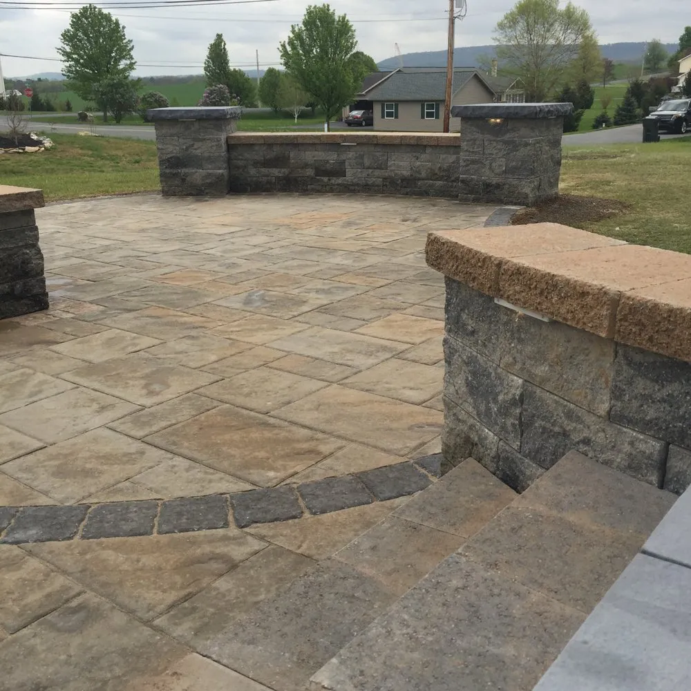 Professional yard maintenance in Northampton, PA - Artistic Hardscapes
