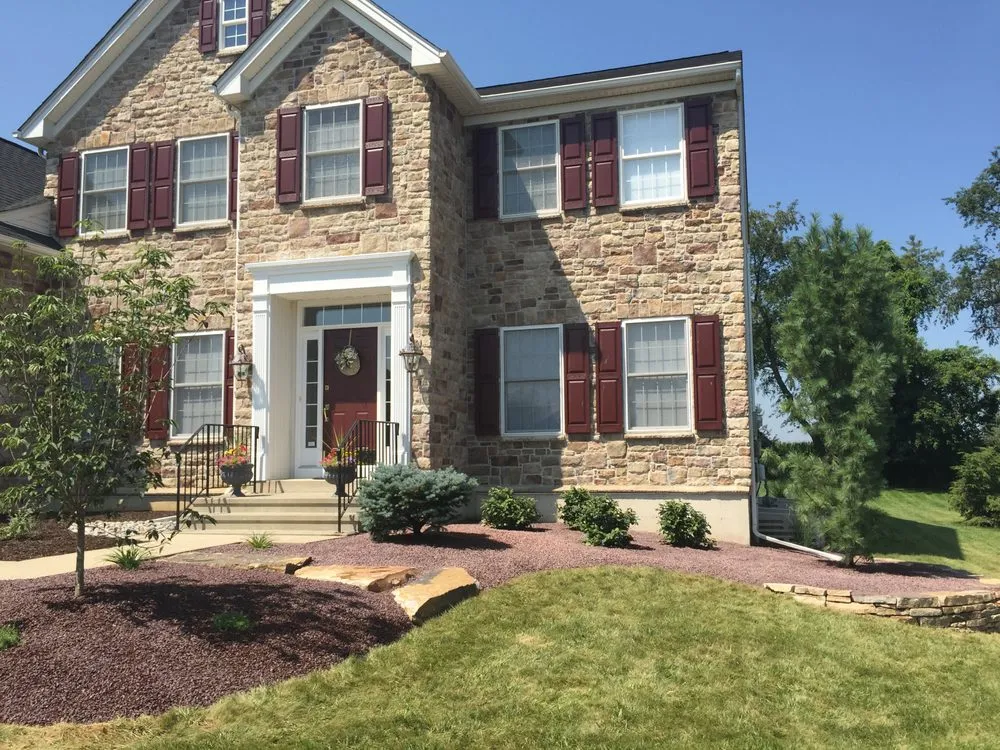 Expert yard maintenance experts serving Northampton, PA - Artistic Hardscapes