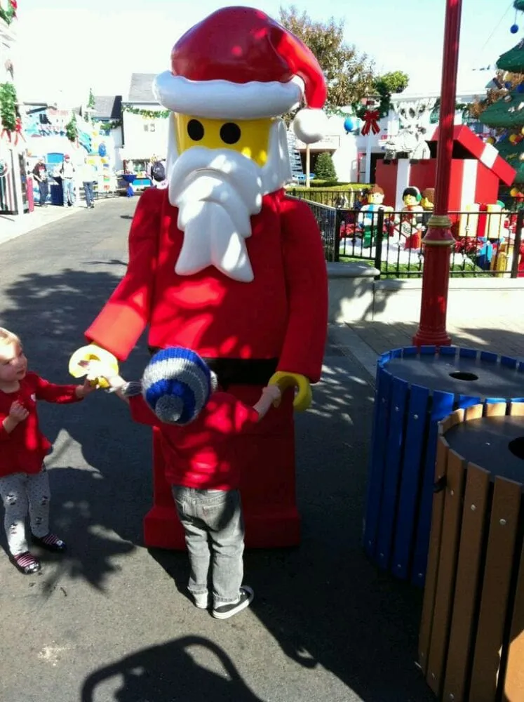 Top-rated landscape installation for beautiful yards across Beverly Hills, CA - Artistic Illumination