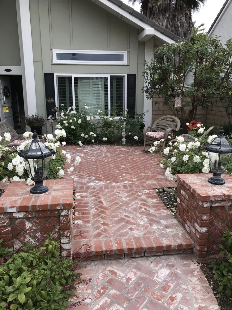 Top-rated yard maintenance for year-round maintenance across Somis, CA - Artistic Landscape