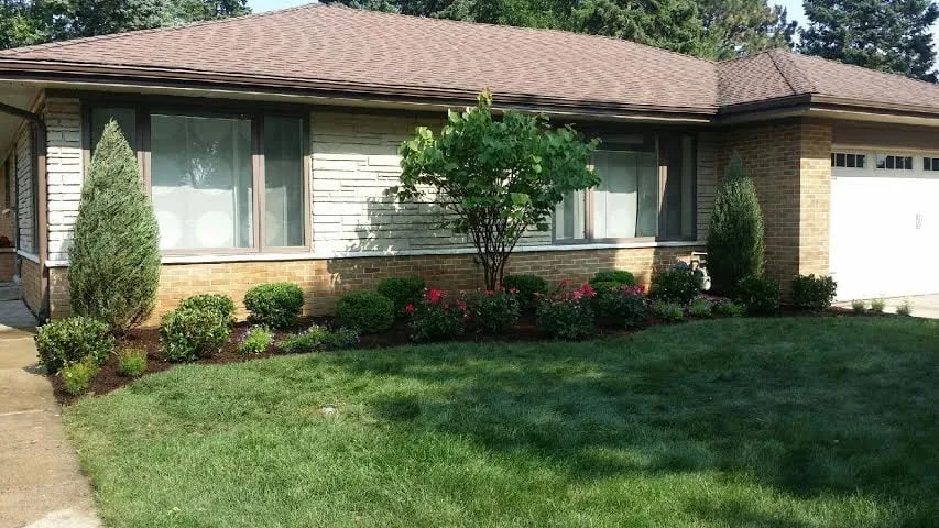 Reliable outdoor landscaping in Des Plaines, IL by Artistic Landscapes, LLC