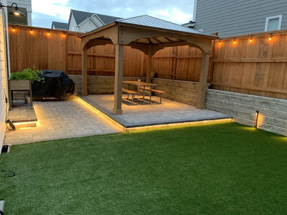 Custom yard cleanup service experts serving Tigard, OR - Artistic Landscapes