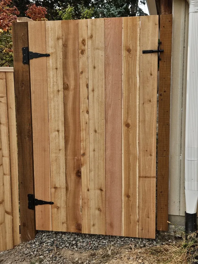 Reliable landscaping services experts serving Tigard, OR - Artistic Landscapes