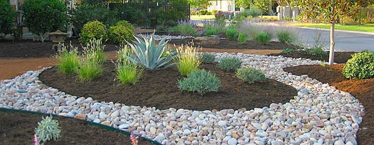 Custom garden landscaping in Indio, CA - ARTISTIC Landscaping Services