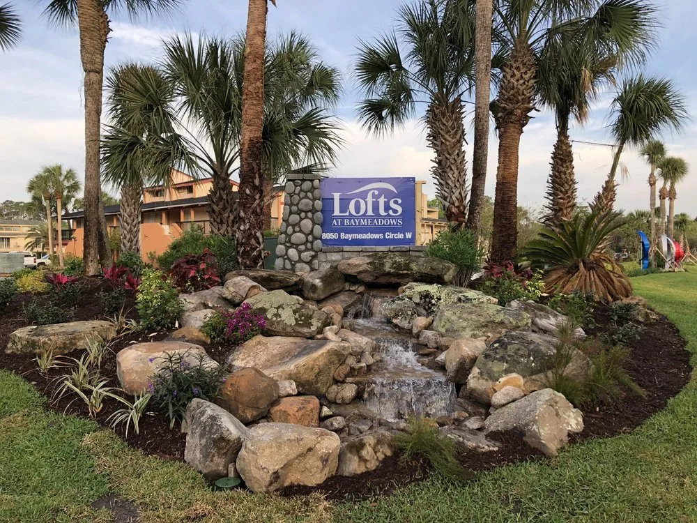 Trusted lawn care service experts serving Tallahassee, FL - Artistic Landscaping