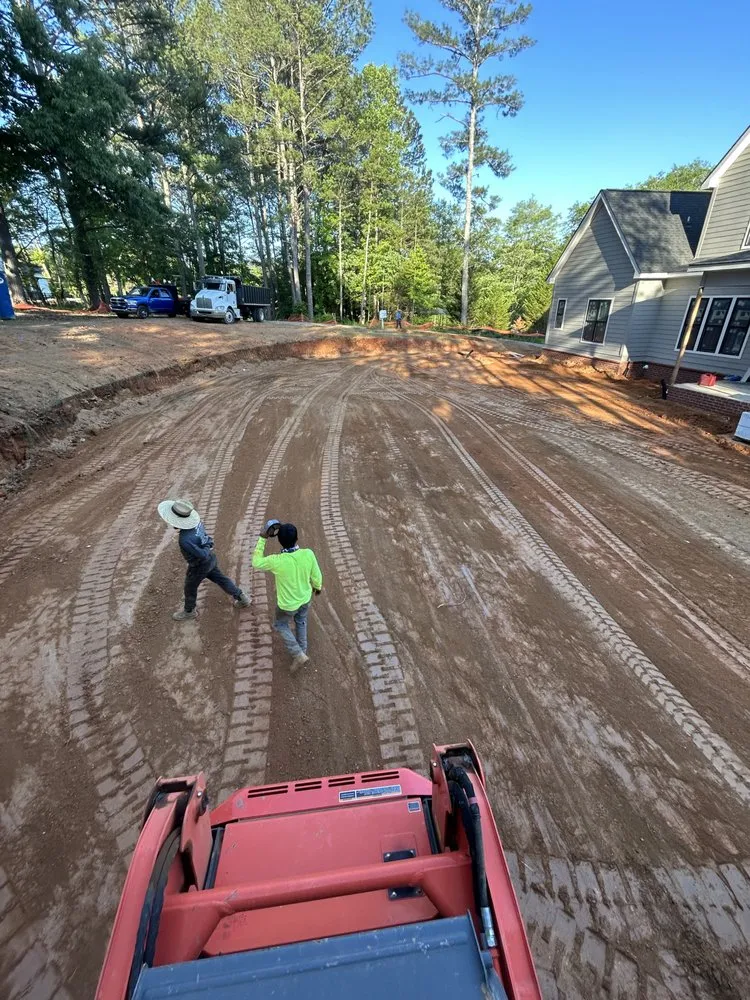 Affordable lawn care service experts serving Cumming, GA - Artistic Outdoors