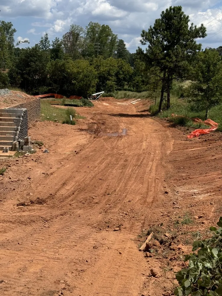 Trusted yard cleanup service in Cumming, GA - Artistic Outdoors