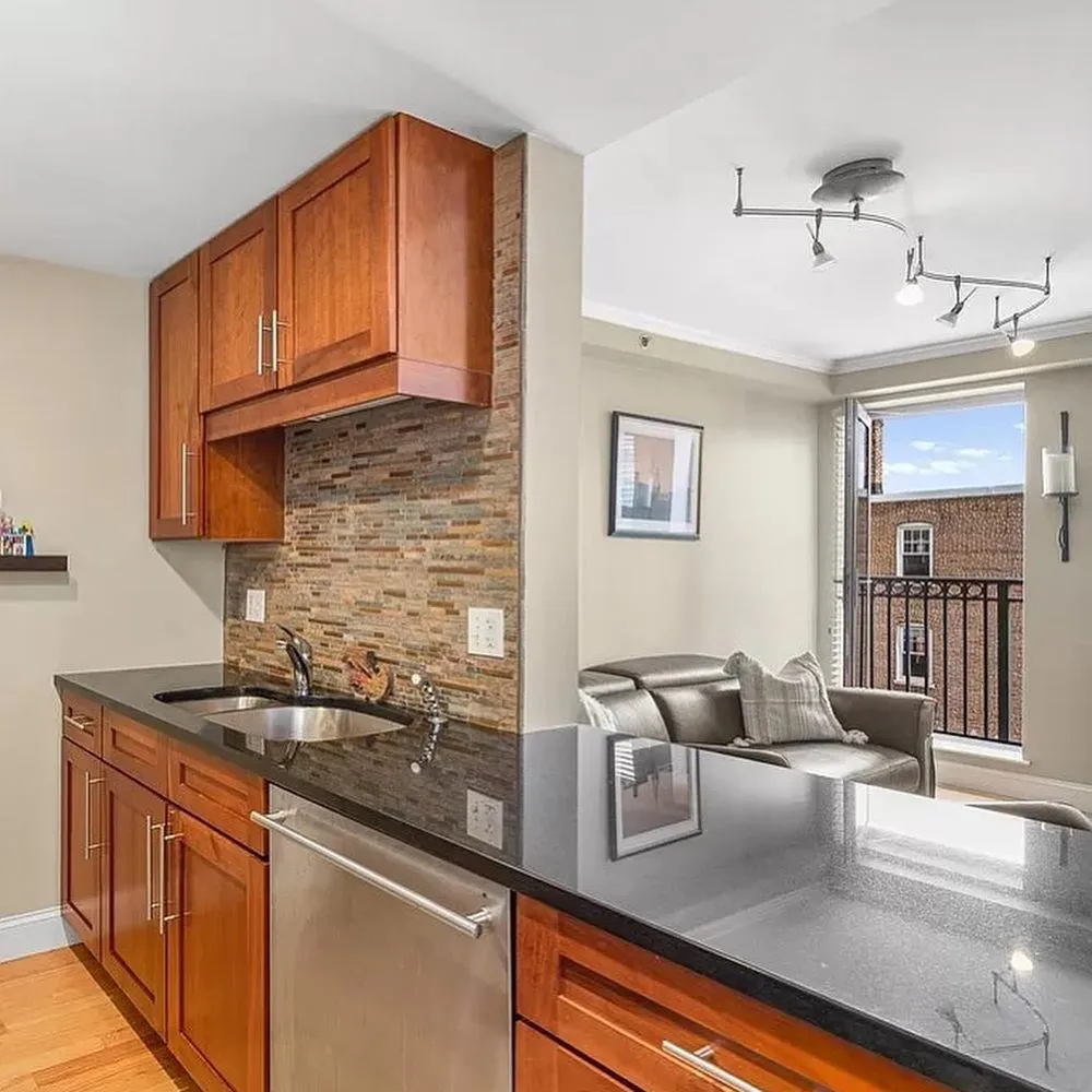 Professional lawn mowing service for residential properties across Framingham, MA - Artistri Professionals