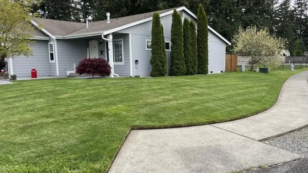 Artistry Lawn Care Logo