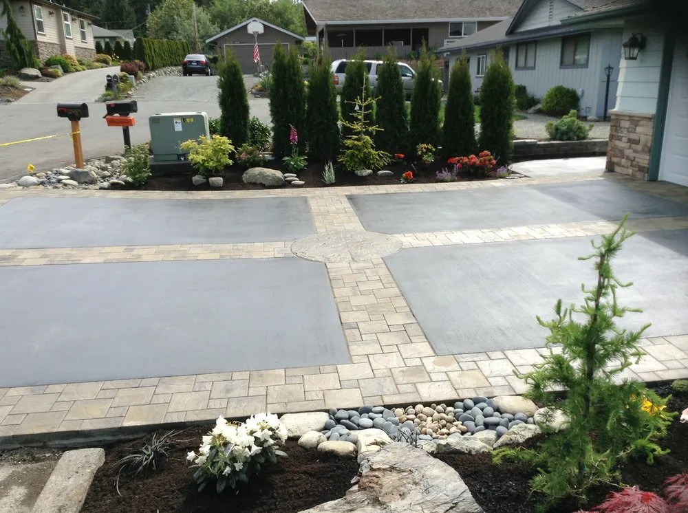 Professional outdoor landscaping in Stanwood, WA - Artland
