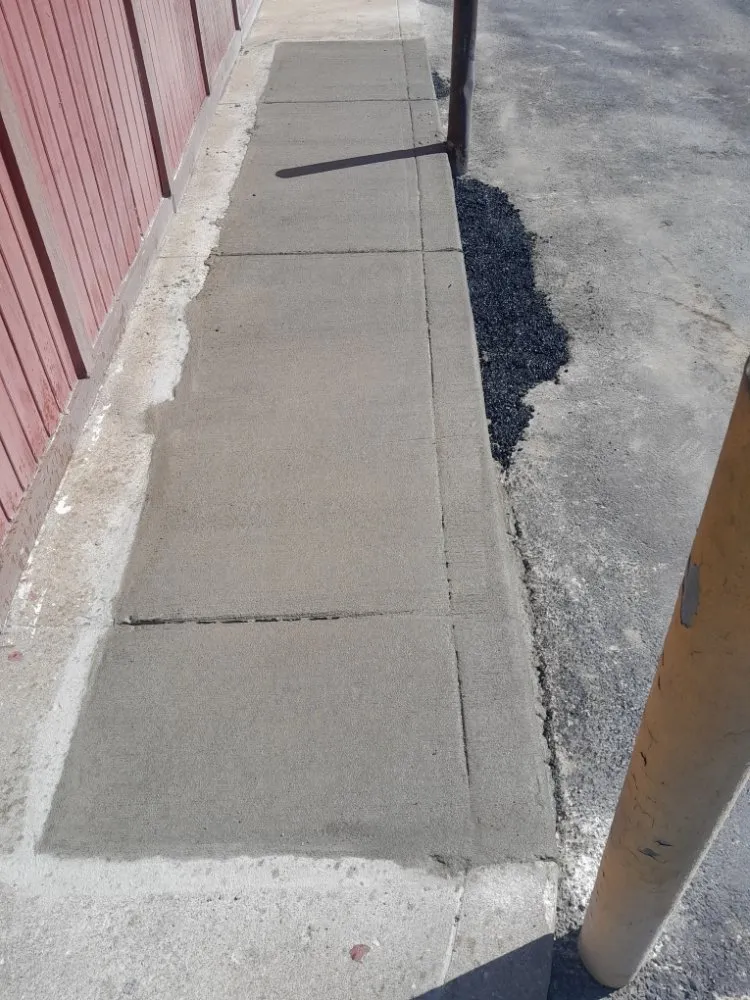 Professional landscaping services in Independence, MO - Art's Hauling and Handy Services