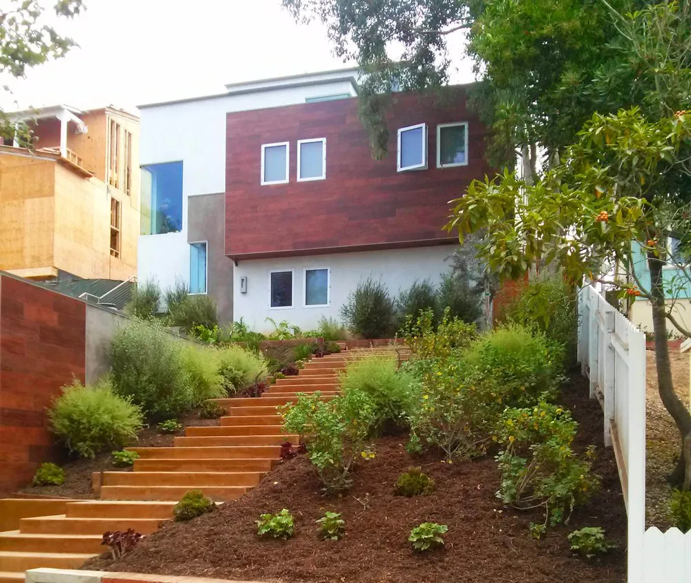 Affordable lawn care service for year-round maintenance across Los Angeles, CA - Artscape Gardens