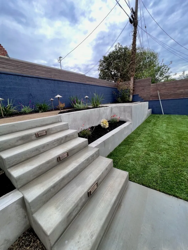 Trusted lawn mowing service near you across Los Angeles, CA - Artscape Gardens