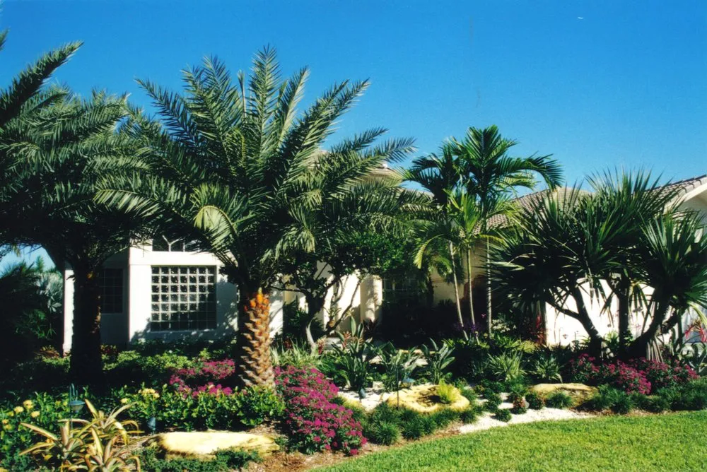 Affordable garden landscaping for outdoor upgrades in Southwest Ranches, FL by Artscapes by Blue Sky