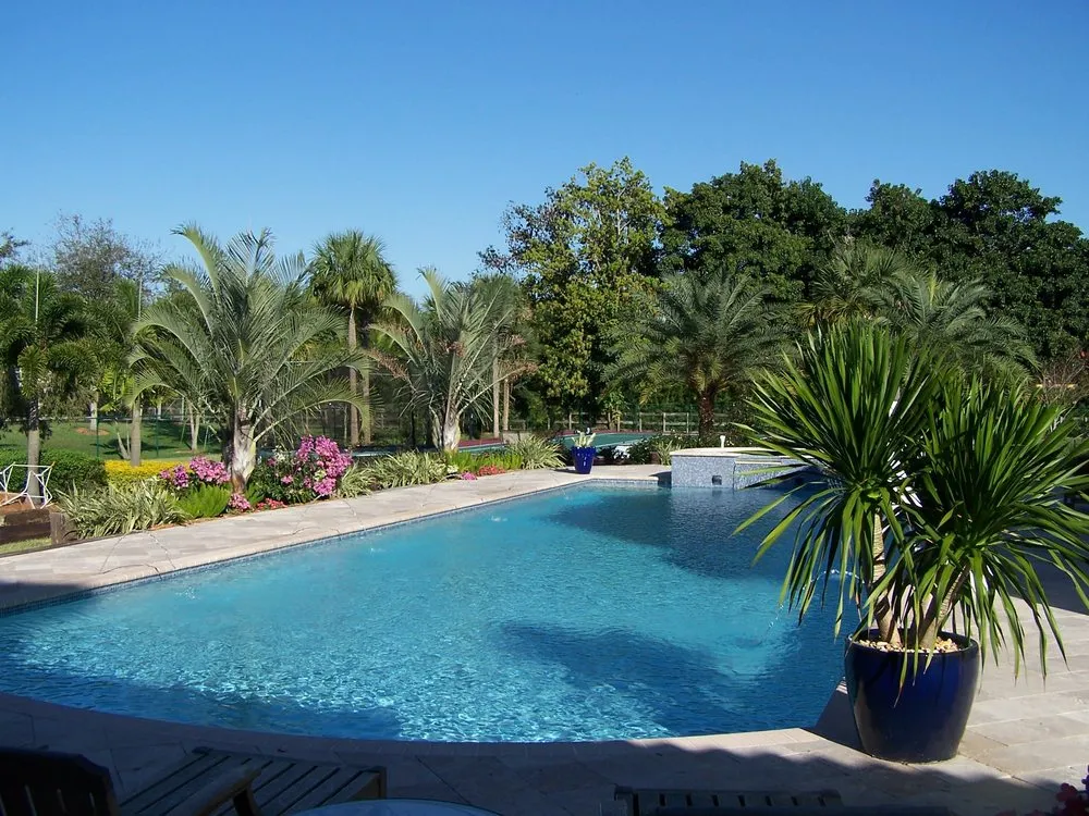 Affordable outdoor landscaping experts serving Southwest Ranches, FL - Artscapes by Blue Sky