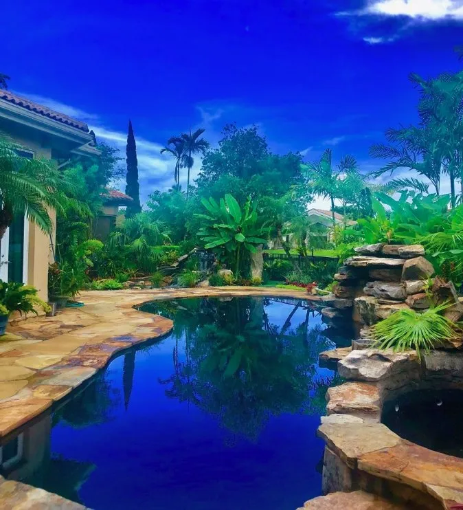 Custom residential landscaping for beautiful yards in Southwest Ranches, FL by Artscapes by Blue Sky