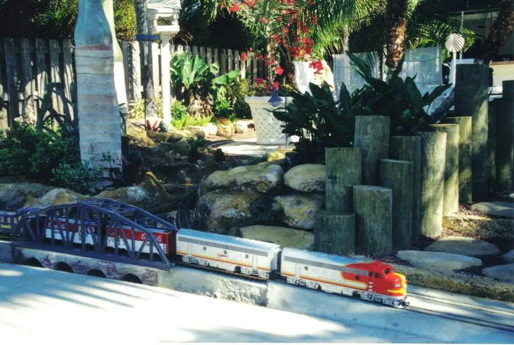 Professional landscaping services in Southwest Ranches, FL by Artscapes by Blue Sky