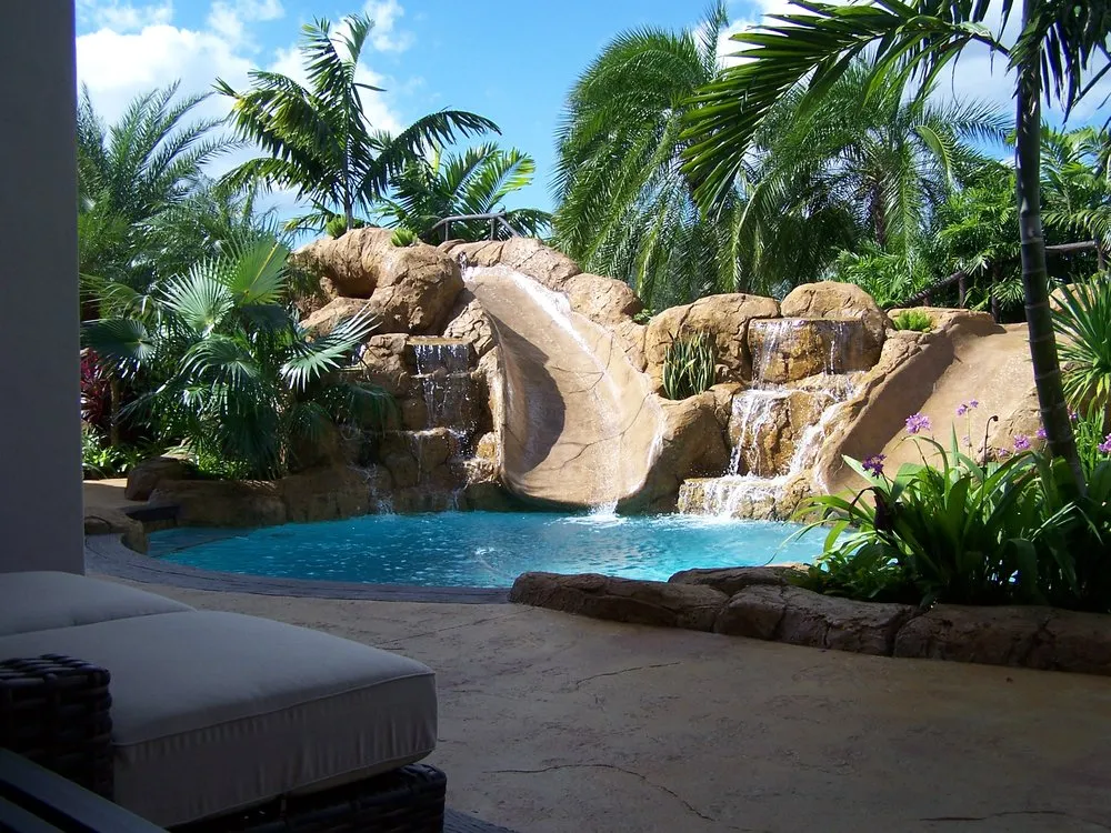 Affordable lawn care service with custom design across Southwest Ranches, FL - Artscapes by Blue Sky