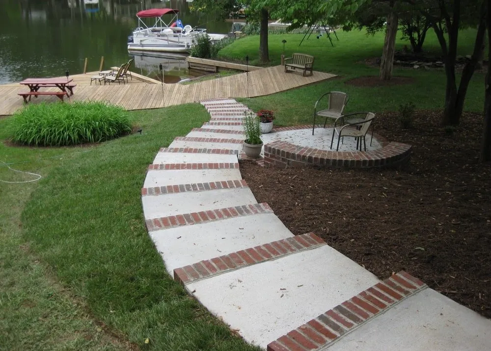 Local outdoor landscaping in Fredericksburg, VA - Artscapes