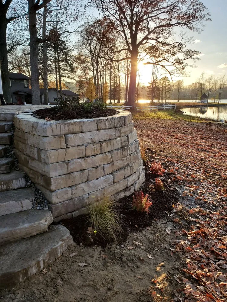 Affordable lawn mowing service experts serving South Haven, MI - Artscapes